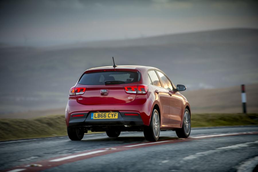  Kia Rio First Edition 2017 года  (UK) (фото 30 из 70)